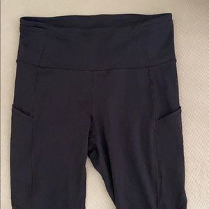 Fast & free Lululemon tights 28’